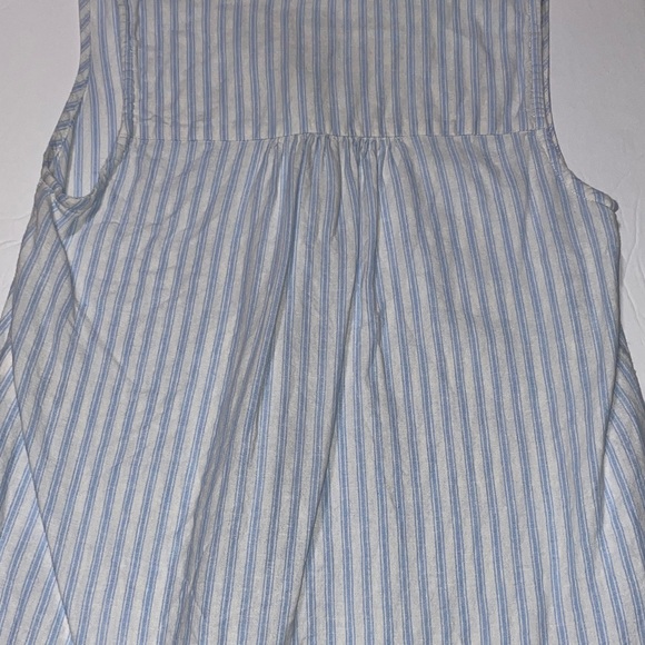 Morgan Taylor Sleeveless Stripe Button Front Top in Light Blue & White - Picture 6 of 8